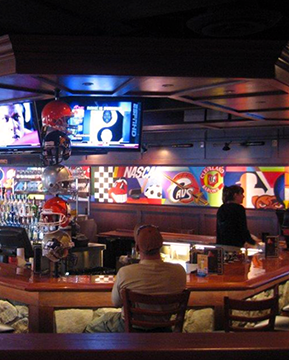 paninis brunswick inside bar detail