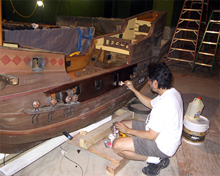 spanish-galleon-reconstruction,-by-john-rivera-resto,-2012,-beginning-to-stain-the-hull