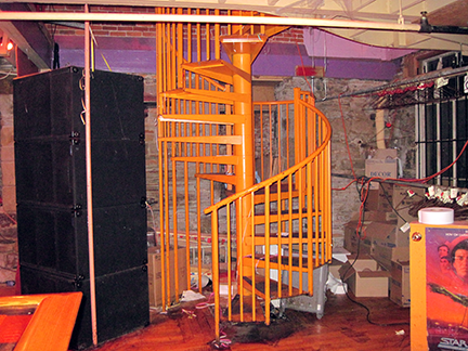 the-russian-bar-club,-by-john-rivera-resto,-jan-2011,-no-49