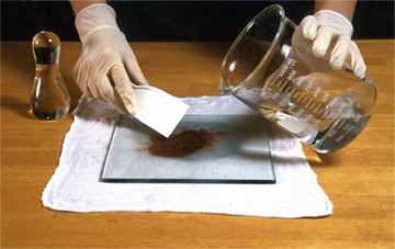 mixing a color from pigment powder and water