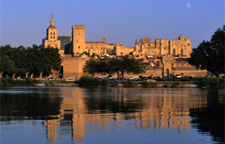 the papal palace in avignon