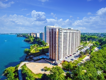 the carlyle condominium on lakewood's gold coast